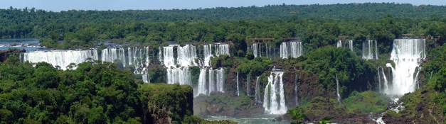 Iguasu (Iguazu) one of the most stuuning waterfalls in the world.