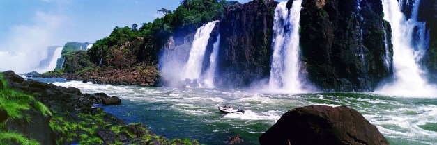 Iguasu Falls is amongst the most impressive of all the worlds Cataracts and waterfalls