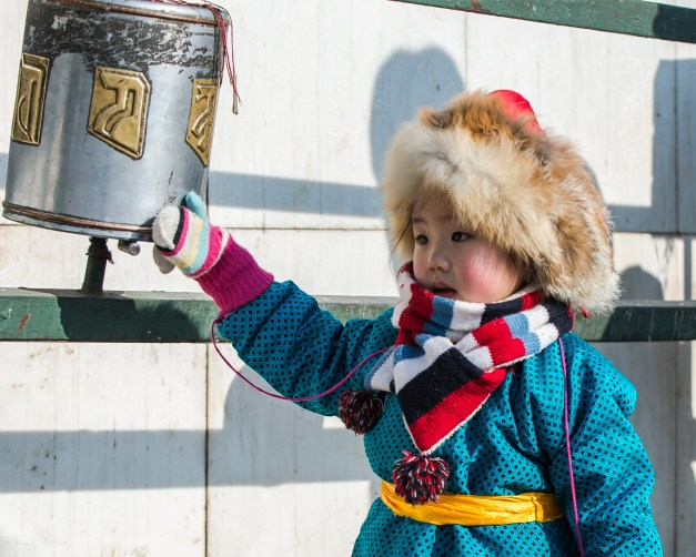 There is a diverse range of cultural groups in Mongolia still living in traditional manners