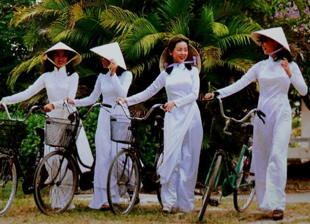 Discover Hanoi and Saigon at your leisure